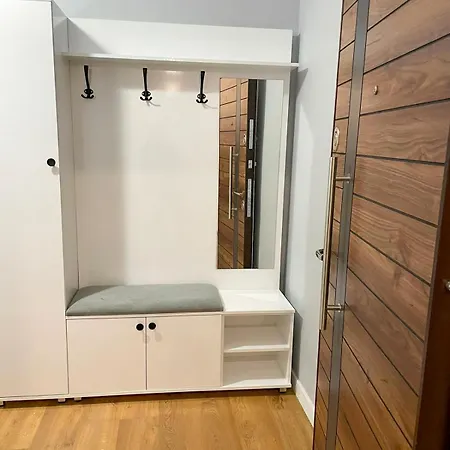 Drita 2 Cozy Modern Fier